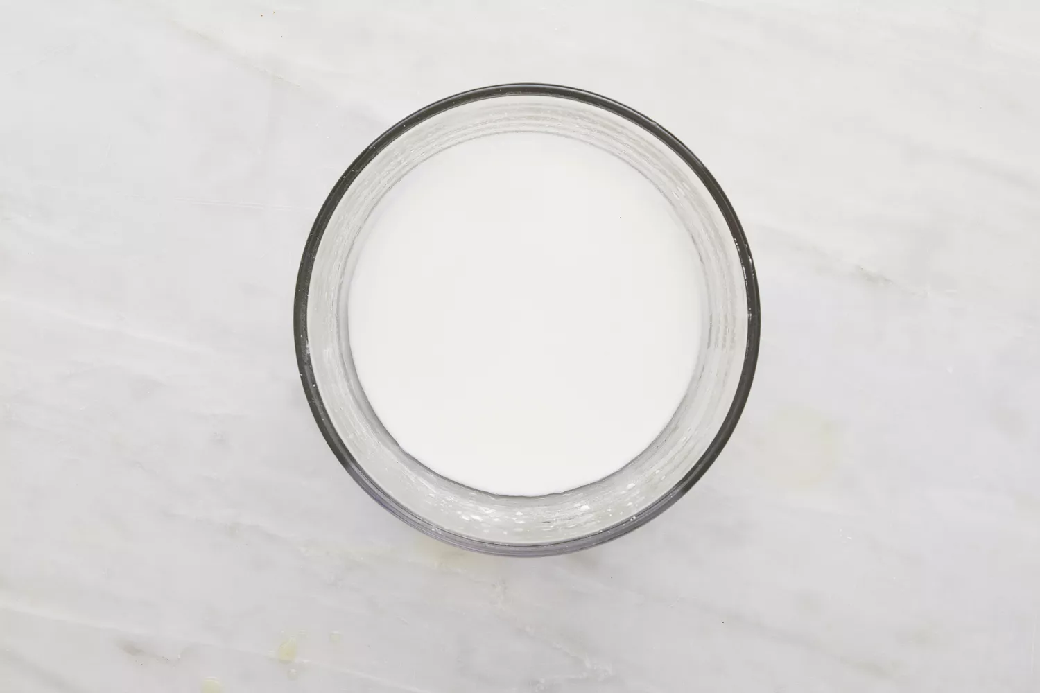 mistura de amido em tigela