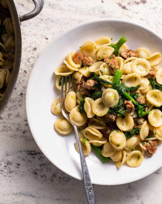 Orecchiette com Salsicha e Broccoli Rabe