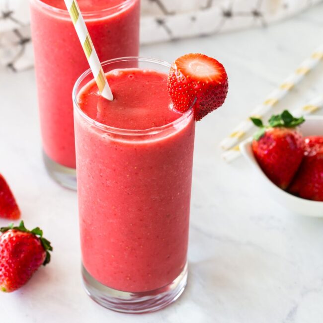 Receita Fácil de Smoothie de Morango