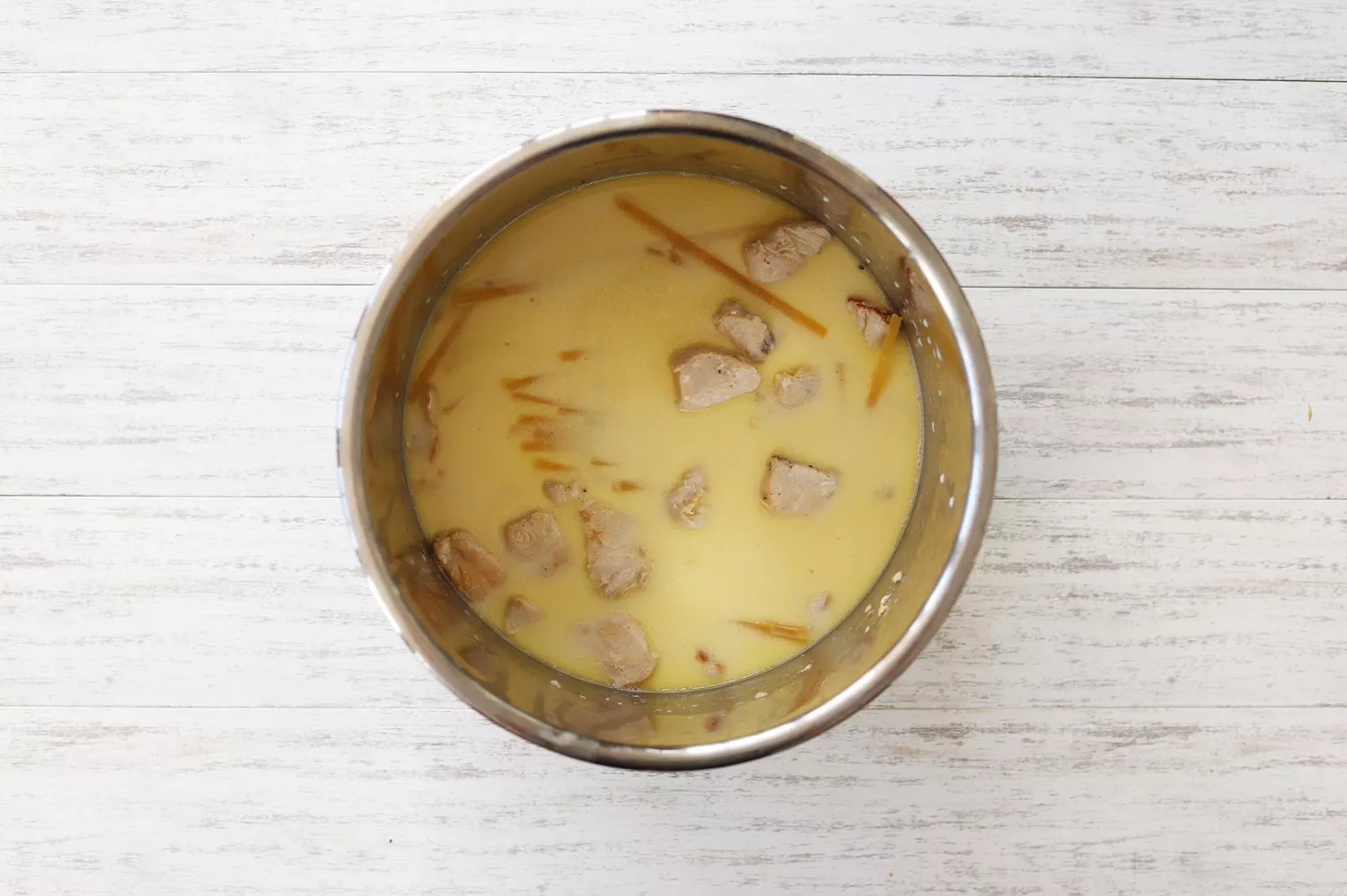 macarrão fettuccine na panela instantânea