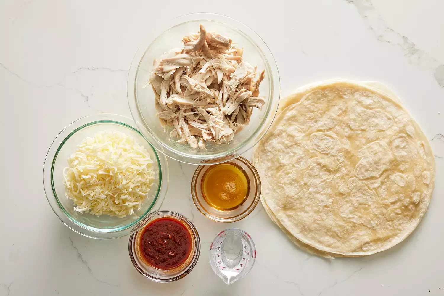 Ingredientes para fazer quesadillas de frango chipotle com mel