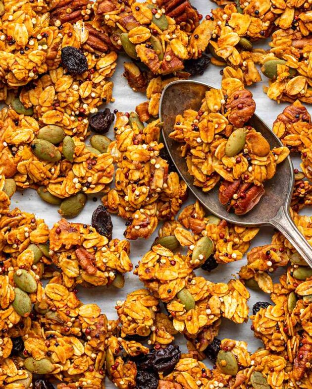 Granola de Abóbora com Especiarias em Grande Quantidade