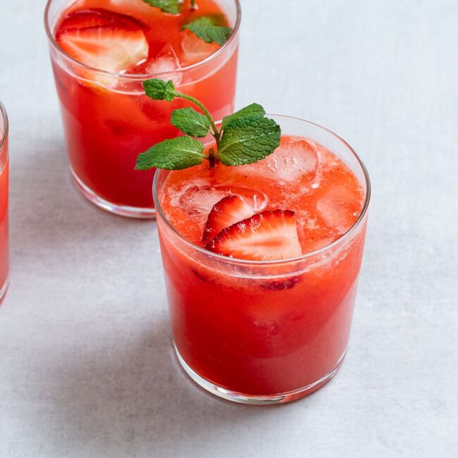 Receita de Limonada de Morango.