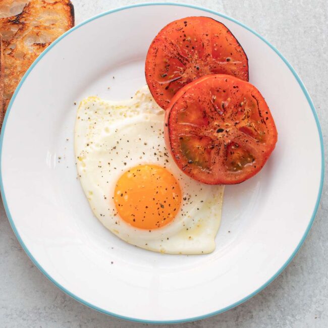 Receita de Ovos Estrelados.