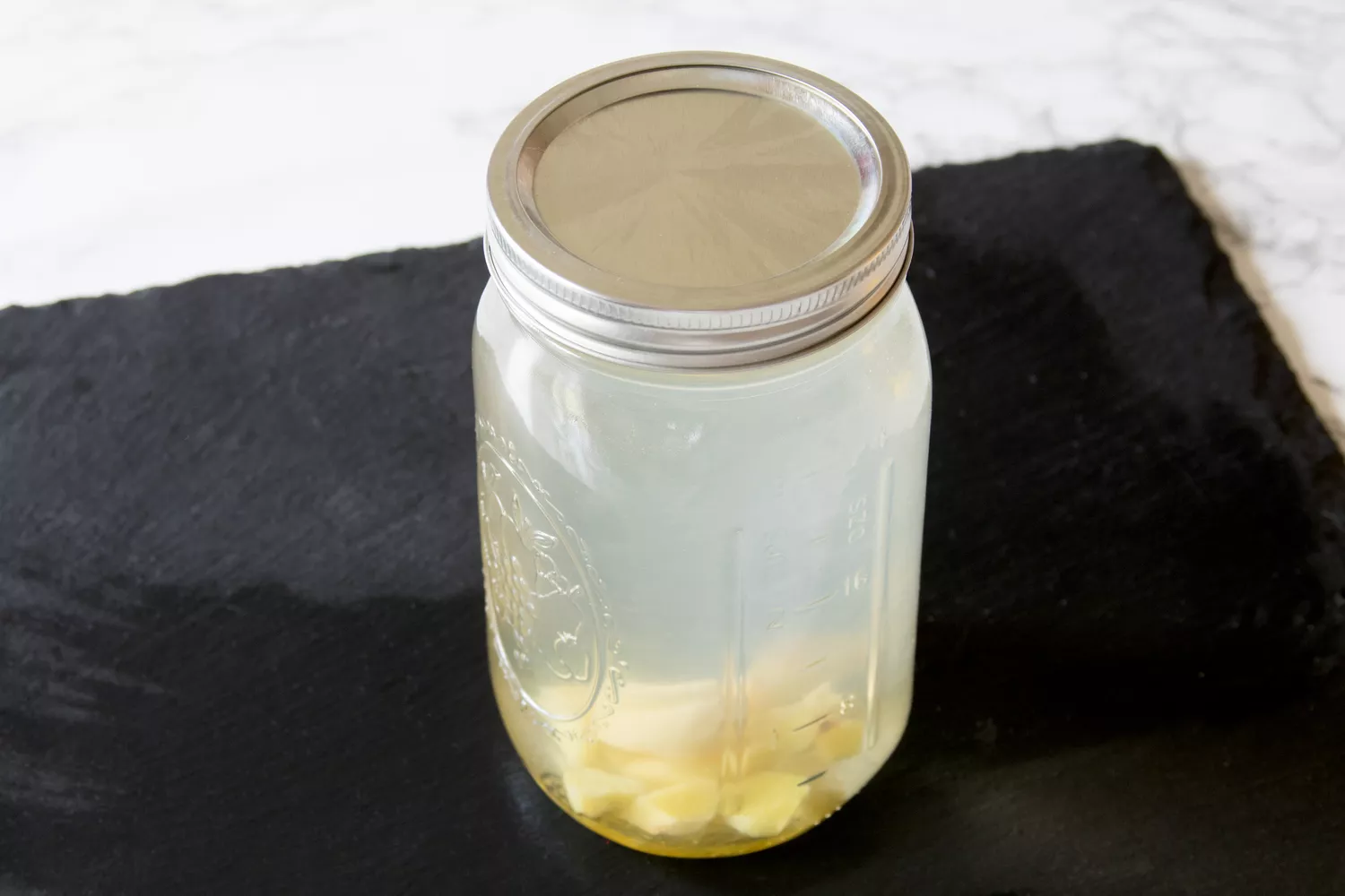 Switchel de Mel e Gengibre