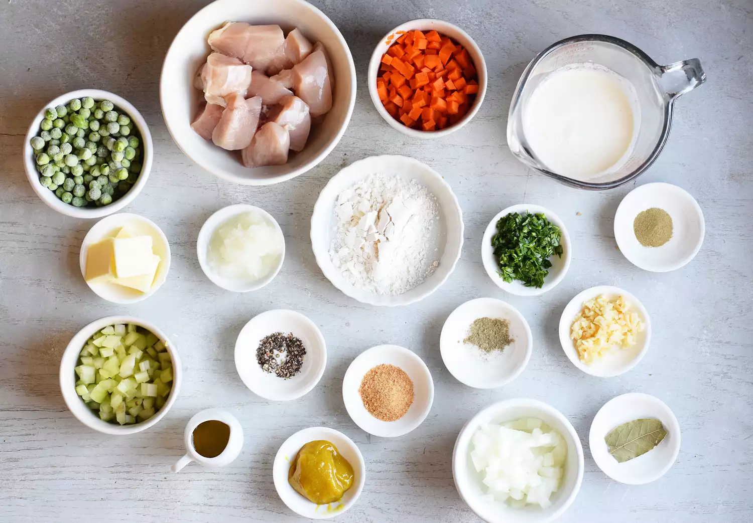 Ingredientes para sopa de torta de frango