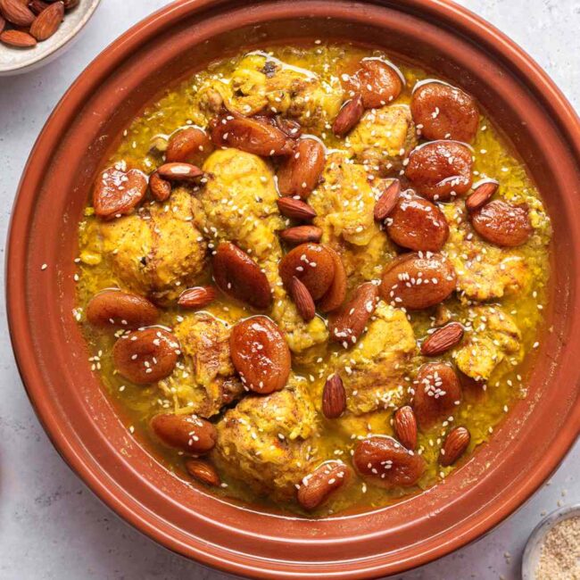 Frango Marroquino com Tagine de Damasco